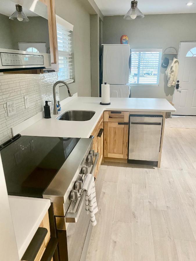 Modern Home &Cozy 普莱西德湖 外观 照片